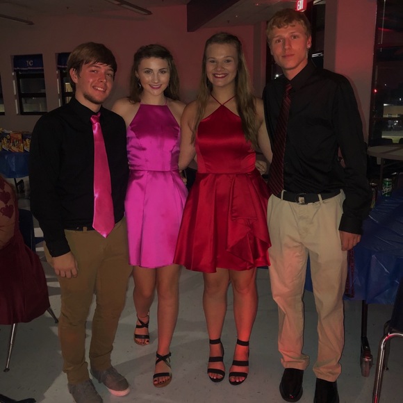 homecoming dress - Picture 4 of 4